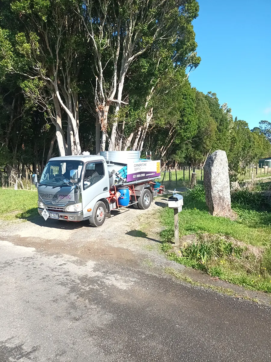 Cornerstone Septic Services leaving a property after a septic tank clean.